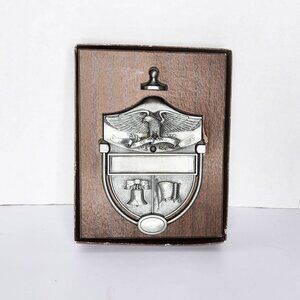 Heritage Door Knocker Plaque Colonial Eagle Liberty Bell Flag brush VTG decor